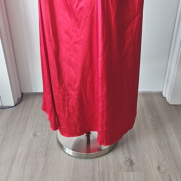 Formal Satin Gown - Picture 8 of 9